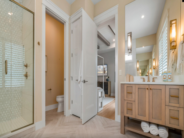 Luxury rental home one block to beach